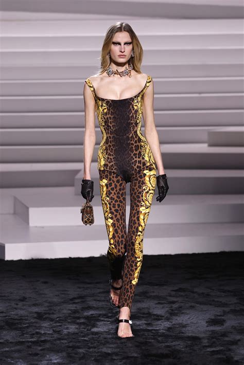 versace milan fashion week